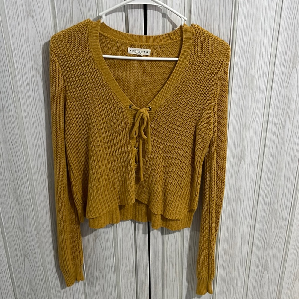 Mustard yellow top Aeropostale